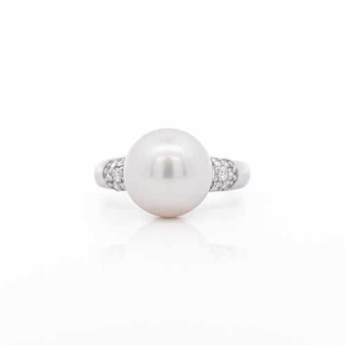 11.5mm White Pearl and Round Cut Diamond Accent Platinum Ring
