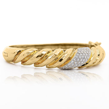 18K Gold Hammered Finish Diamond Pave Bangle Bracelet – Assay Jewelers
