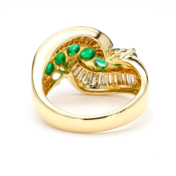 1.22 Carat Round Emerald & Baguette Cut Diamond Wave 18K Gold Band Ring