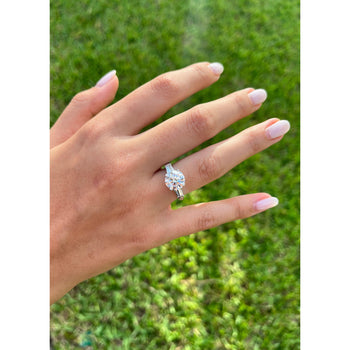 3 Carat Round Lab Grown Diamond With Baguette Diamond Side Stones in Vintage Platinum Ring – Assay Jewelers