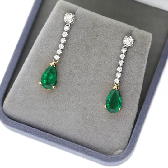 3.02 Carat Pear Vivid Green Emerald & Diamond 18K Gold Drop Earring
