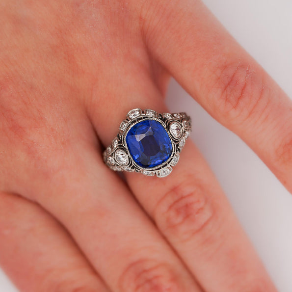 4.02 Carat No Heat Ceylon Sapphire In Platinum Art Deco Ring