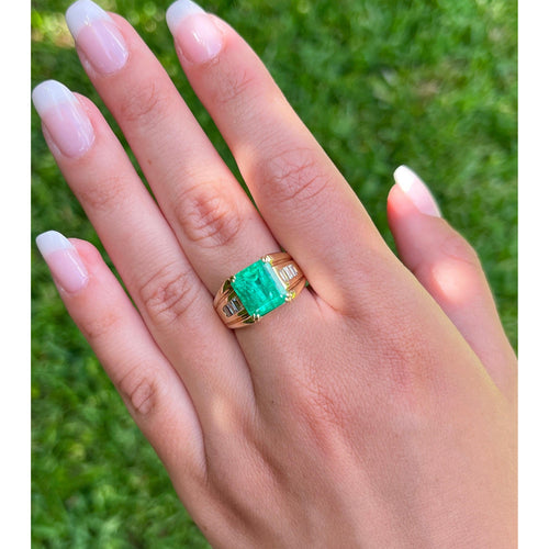 4.60 Carat Natural Colombian Emerald & Diamond 14K Gold Unisex Ring