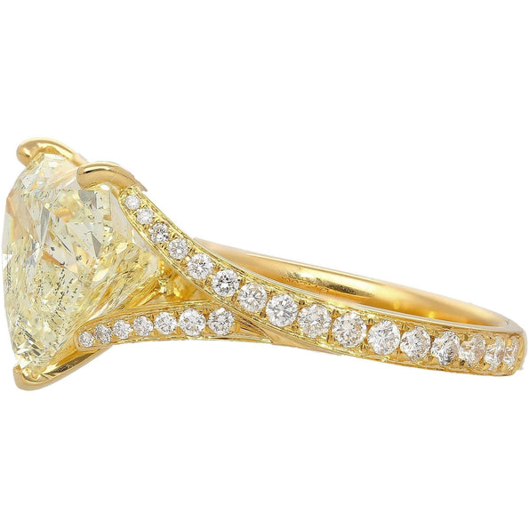 7.29 Carat Heart Shape K Color I1 Clarity Diamond 18K Vintage Engagement Ring