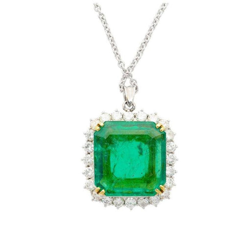 AGL Certified 13.49 Carat Minor Oil Colombian Emerald & Diamond Halo Platinum Necklace