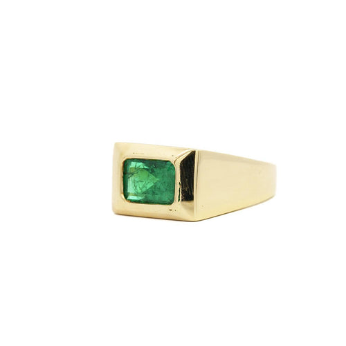 Carat Emerald-Cut Emerald Men&#39;s Ring in 18K Gold