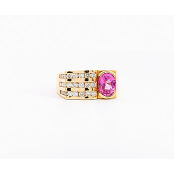 Bague certifiée GIA en saphir rose taille ovale de 2,77 carats, forme carrée, sertie en demi-clos et rail – Assay Jewelers