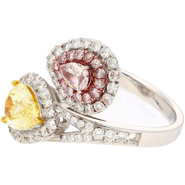 Bague Toi et Moi en or blanc 18K avec diamant jaune intense fantaisie et diamant rose pâle fantaisie certifiés GIA