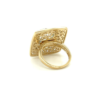 Bague en or 14K à large monture ajourée incurvée avec topaze bleu ciel et diamant – Assay Jewelers