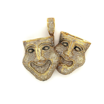 Pendentif en diamant plaqué or 10k représentant les visages de Thalie et Melpomène au théâtre – Assay Jewelers