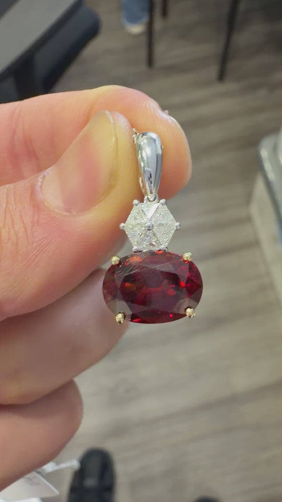 GIA Certified 8.53 Carat Spessartine Garnet & Triangle Diamond Pendant Necklace